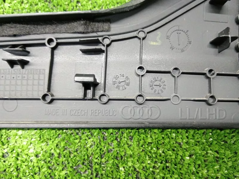 Накладка центральной консоли