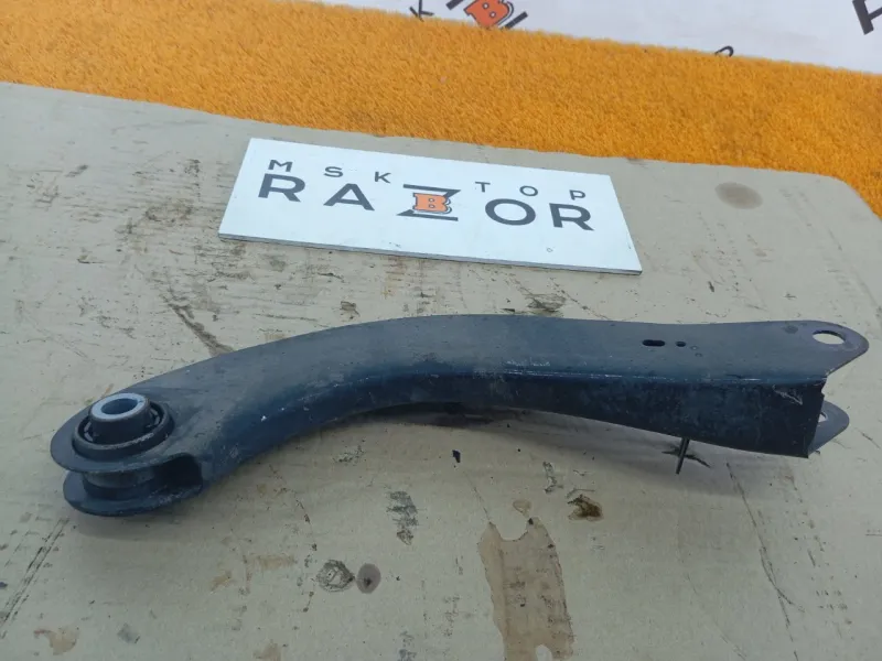 Рычаг подвески