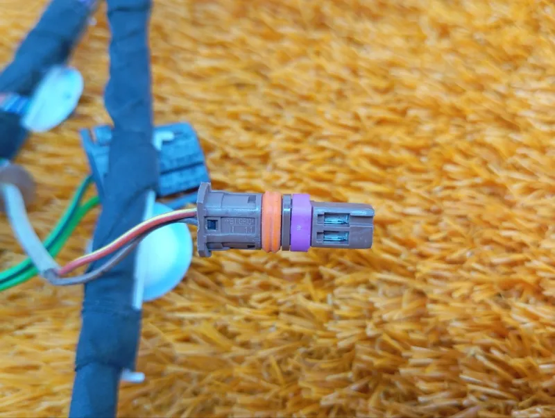 Проводка двери