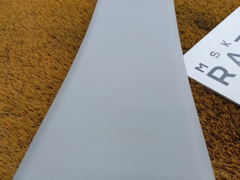 Обшивка центральной стойки