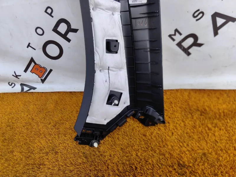 Накладка на стойку кузова