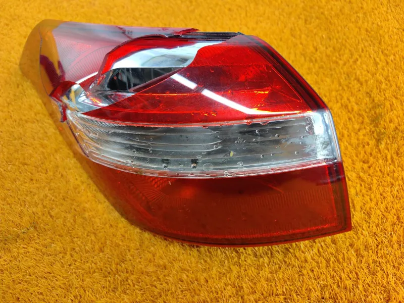 Фонарь задний