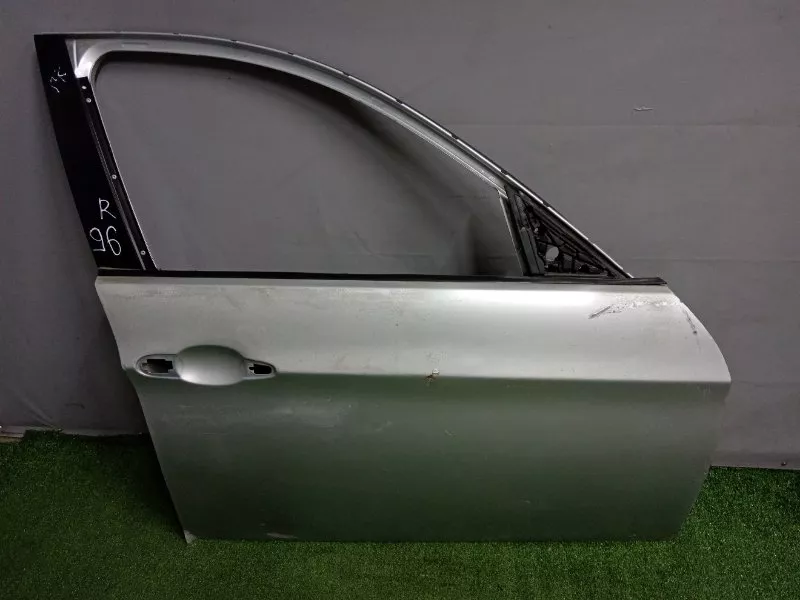 Дверь BMW 3-Series 2005 41007203644 E90, передняя правая