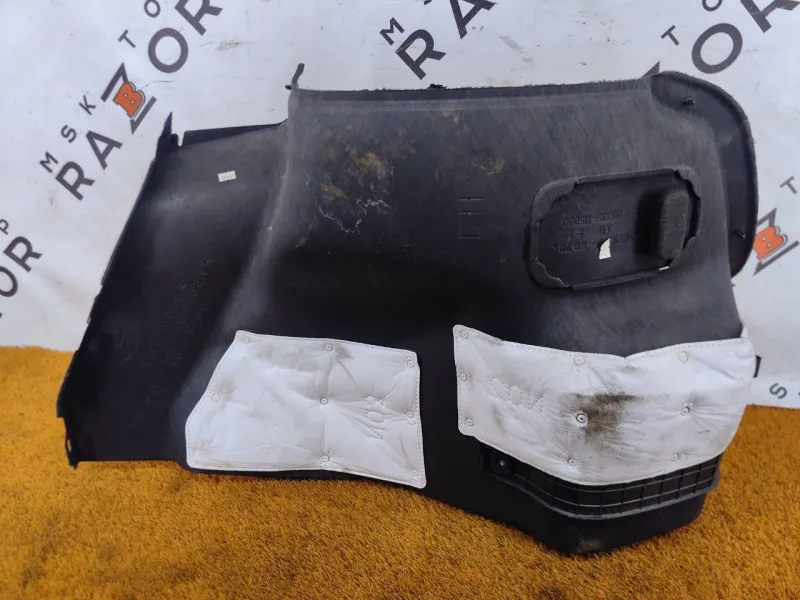 Обшивка багажника