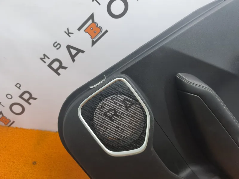 Обшивка двери