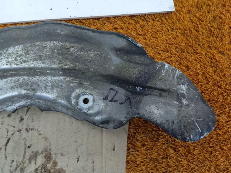 Пыльник тормозного диска