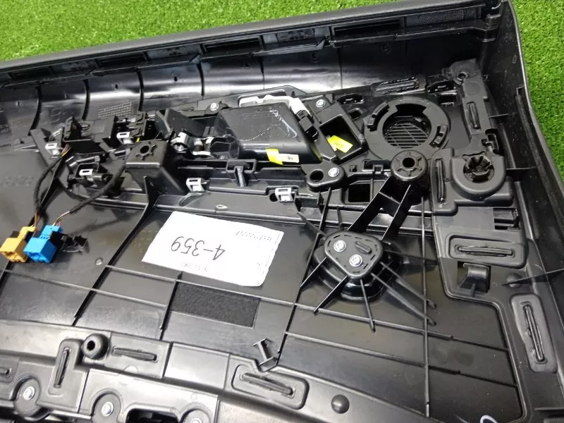 Обшивка двери