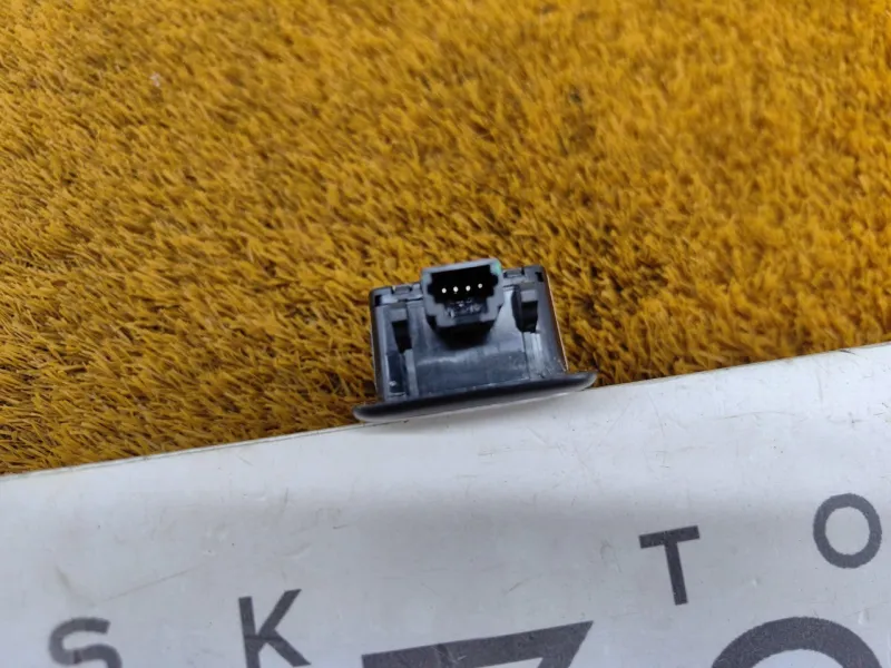 Плафон салона