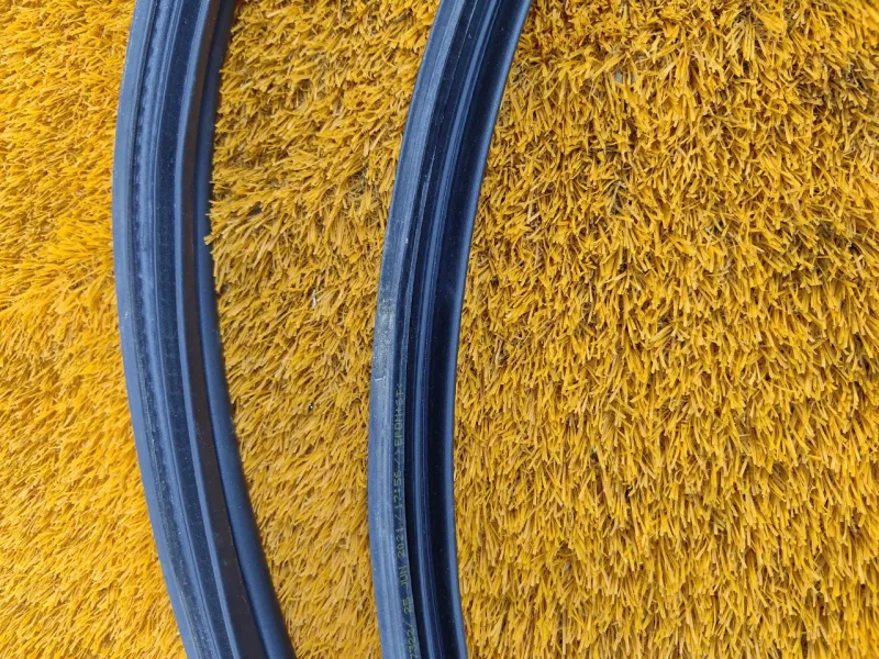 Уплотнитель багажника