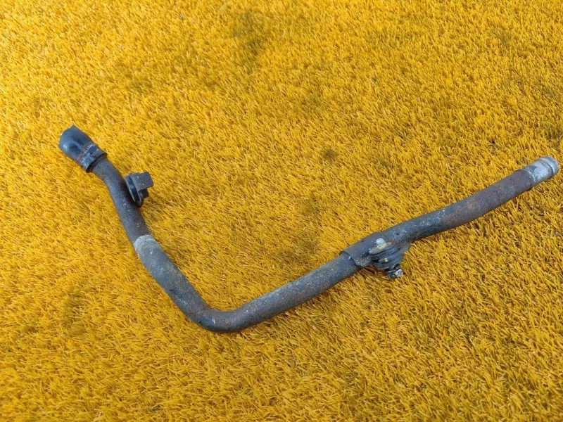 Трубка системы охлаждения