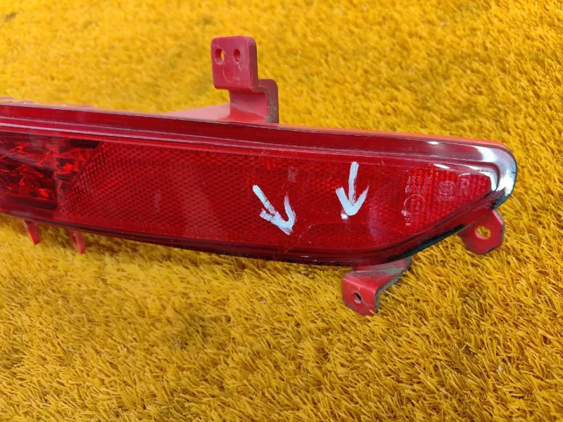 Фонарь противотуманный