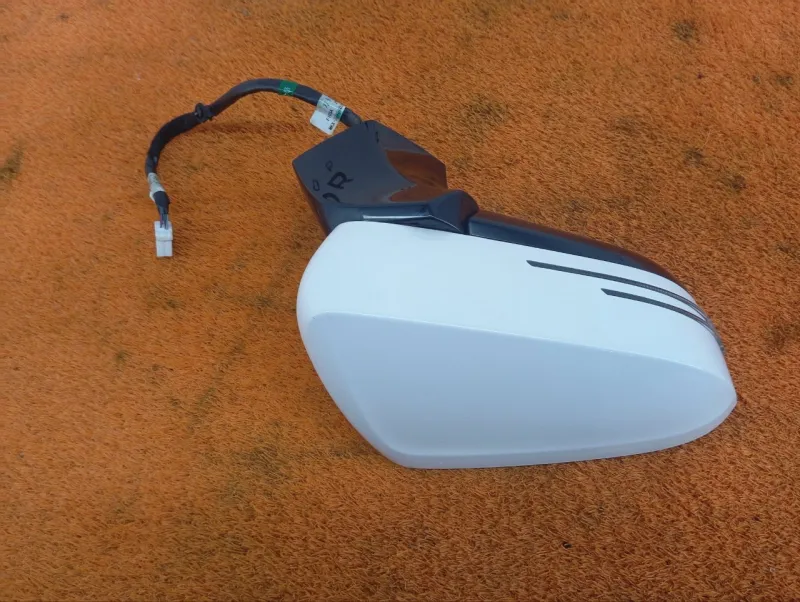 Зеркало боковое