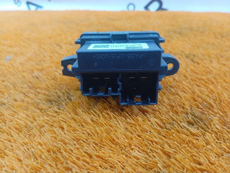 Резистор отопителя