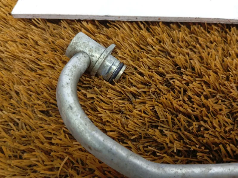 Трубка масляная