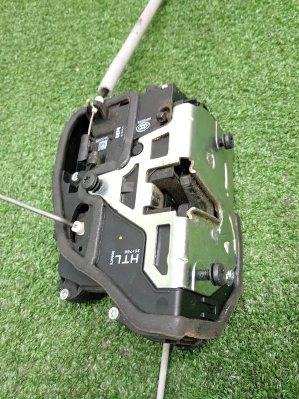 Замок двери