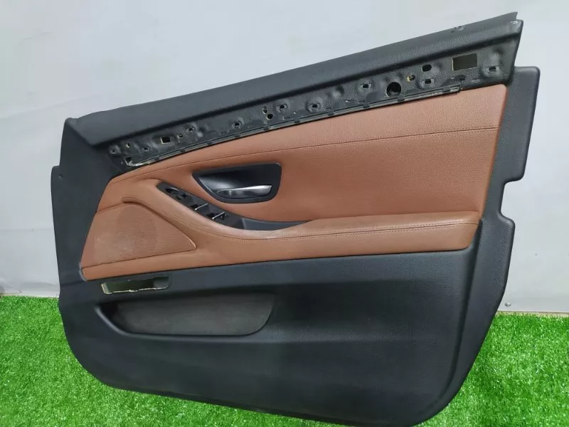 Обшивка двери BMW 5-Series 2012 51417273354 F10, передняя правая