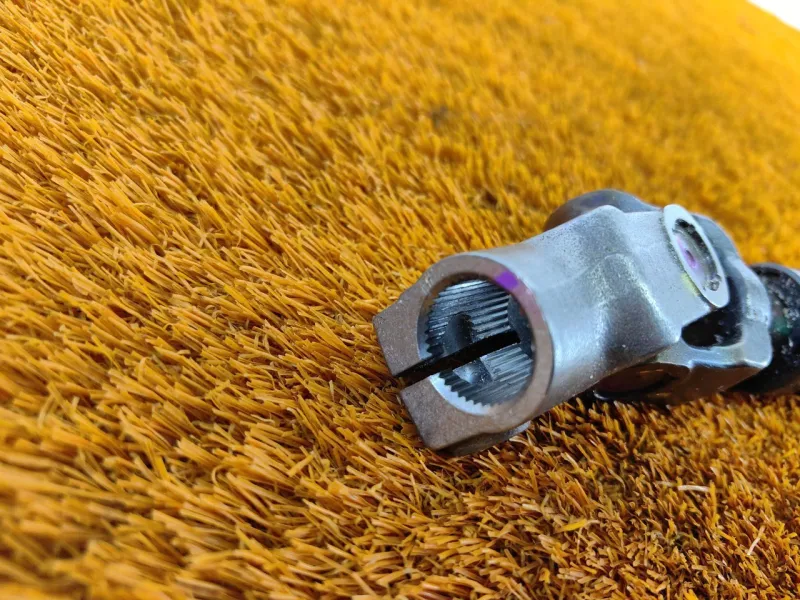 Рулевой карданчик