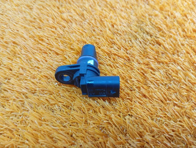 Датчик положения распредвала