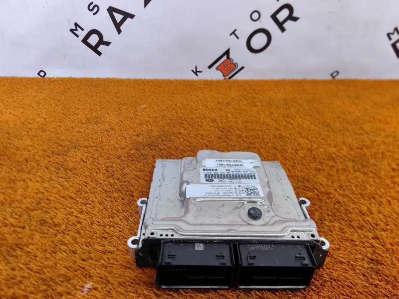 Блок управления двигателем