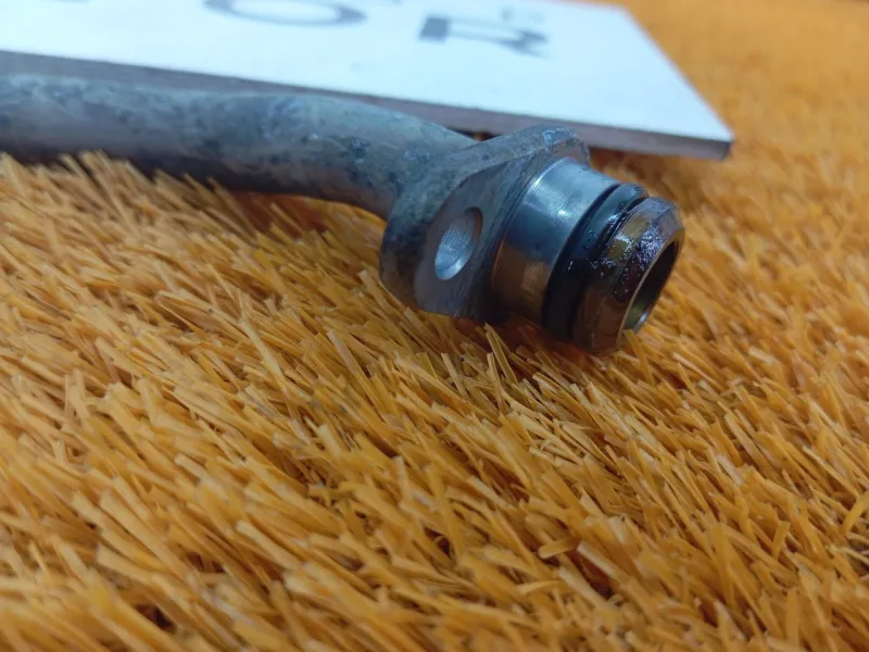 Трубка турбокомпрессора