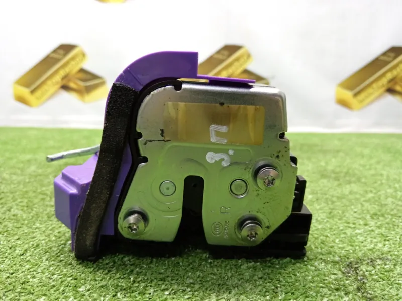 Замок двери