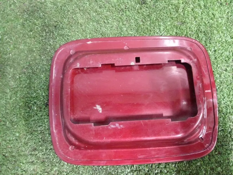 Лючок Бензобака