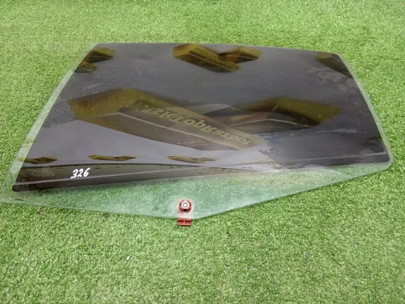 Стекло двери BMW 3-Series 1999 51348196027 E46, заднее левое