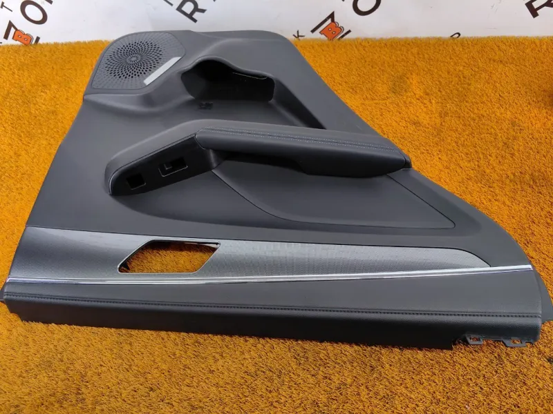 Обшивка двери