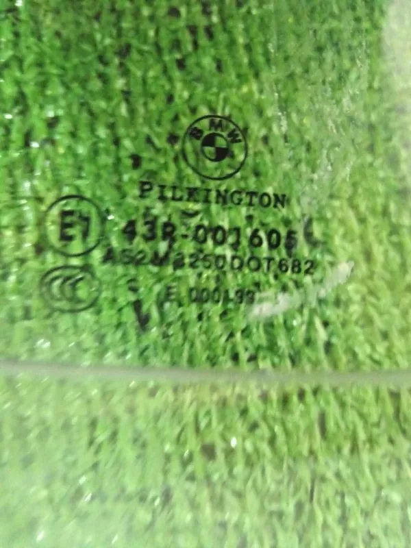 Стекло двери BMW 7-Series 2004 51338223839 E65/E66, заднее правое