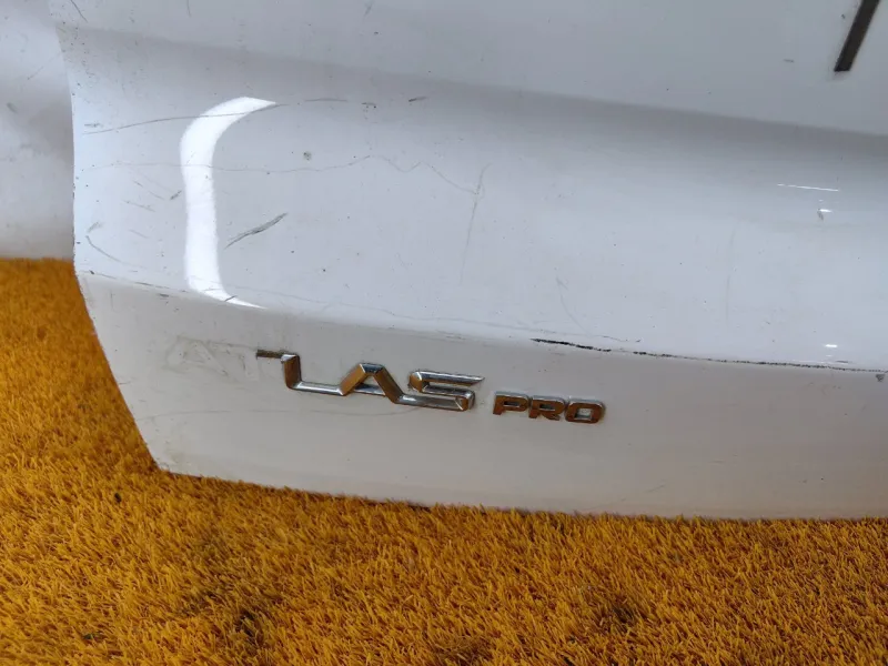 Крышка багажника