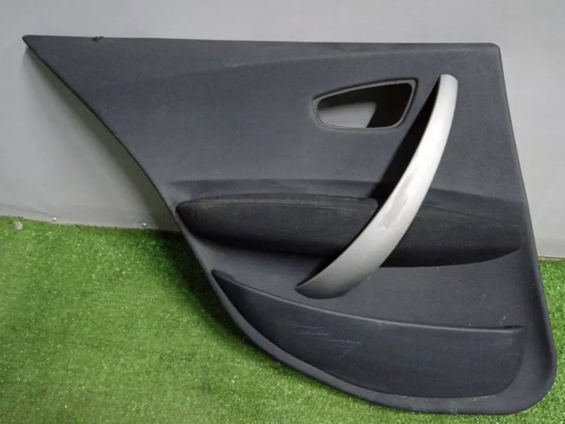 Обшивка двери BMW 1-Series 2004 51427133359 E87, задняя левая
