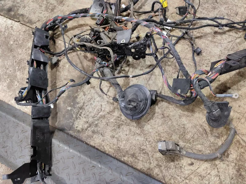 Проводка салона BMW 5-Series 2019 61112449598 G30 B47D20A