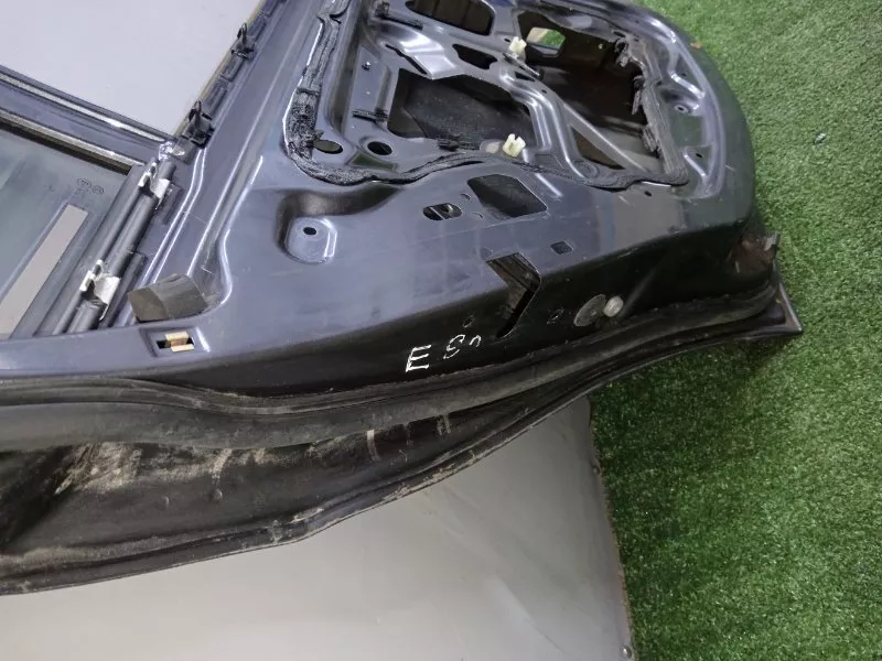 Дверь BMW 3-Series 2005 41007203647 E90, задняя левая