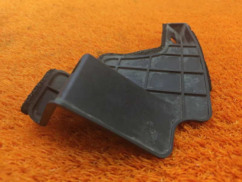 Дефлектор радиатора