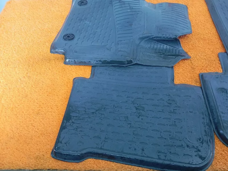 Коврики салона