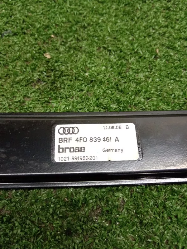 Стеклоподъемник Audi A6 2006 4F0839461B C6, задний левый