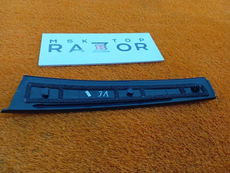 Накладка двери