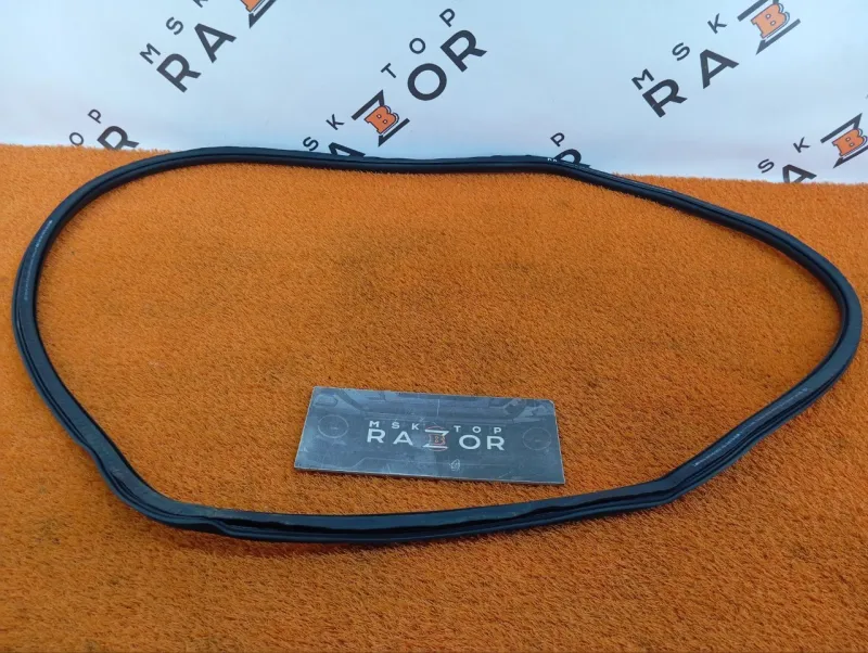 Уплотнитель проема двери (Уплотнитель кузова)