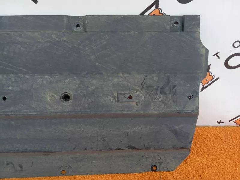 Защита днища кузова