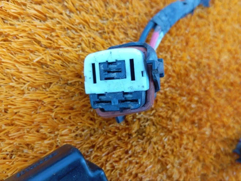 Проводка подкапотная