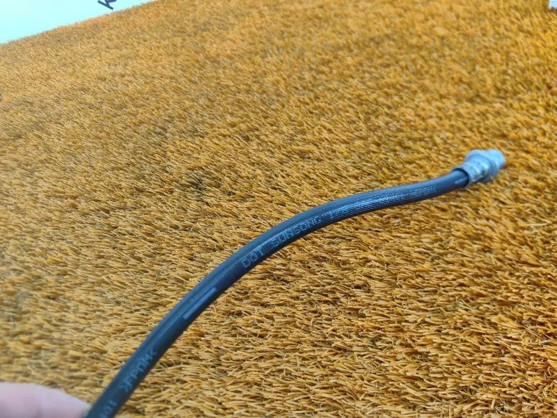 Шланг тормозной