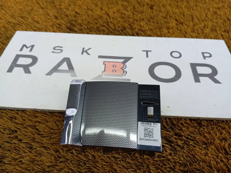 Декоративная накладка торпедо