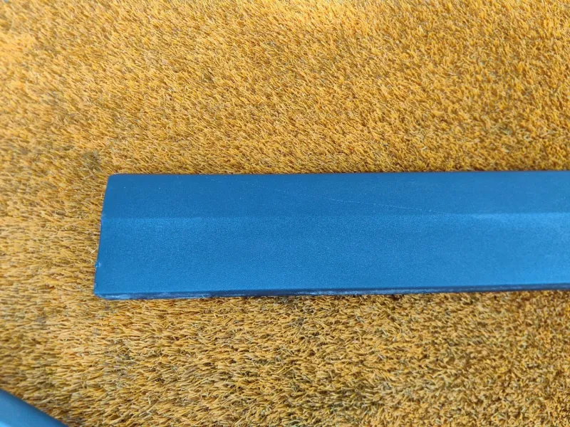 Молдинг двери