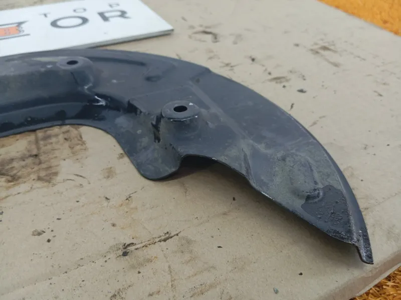 Пыльник тормозного диска