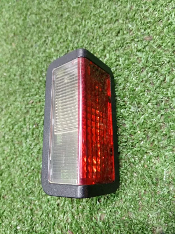 Плафон освещения багажника