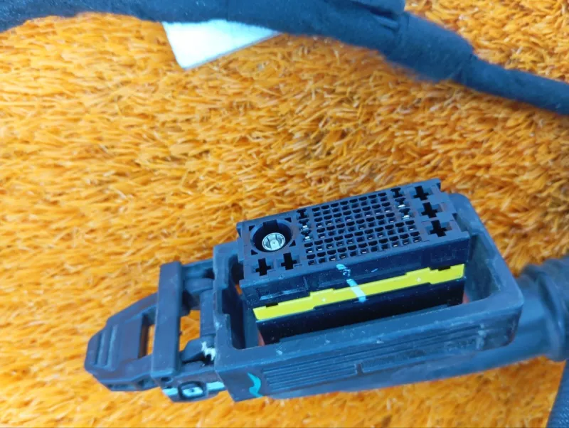 Проводка двери