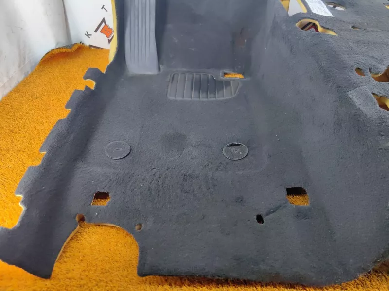 Ковер BMW 5-Series 2019 51477419805 G30 B47D20A, передний