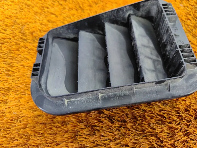 Решетка вентиляционная