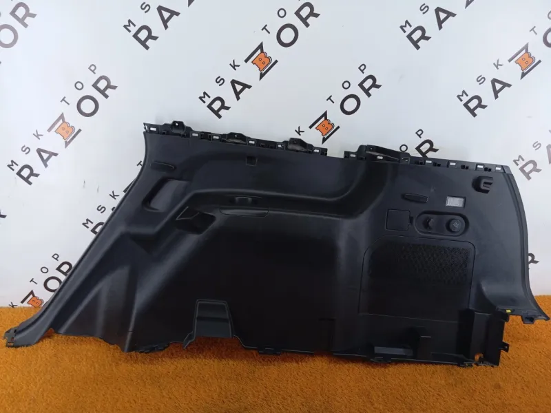 Обшивка багажника