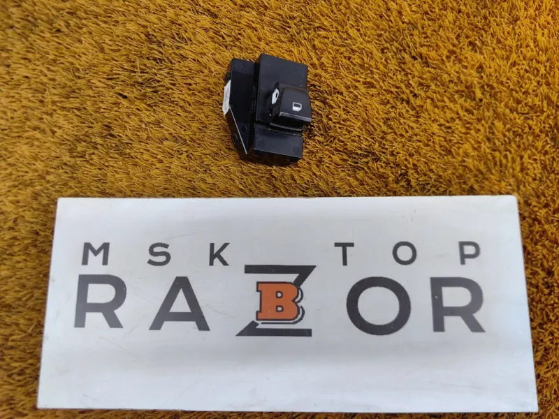 Кнопка стеклоподъемника